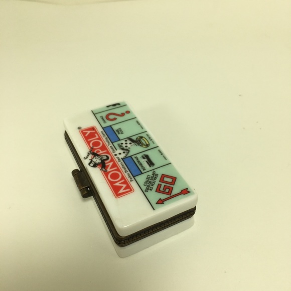 💲sold💲Monopoly Trinket Box with Racecar - Picture 5 of 6